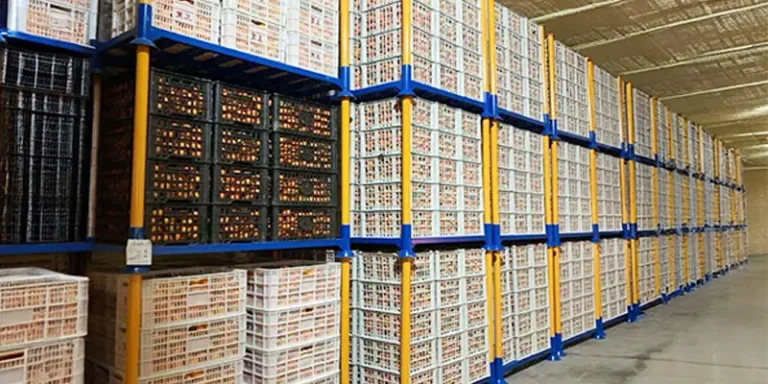 How to use a stacking rack?